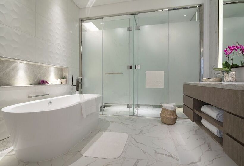 فندق Al Jaddaf Rotana Suite