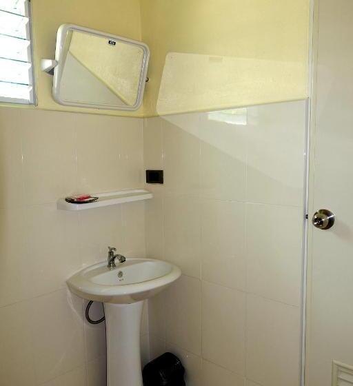 هتل Khanom Garden Suite
