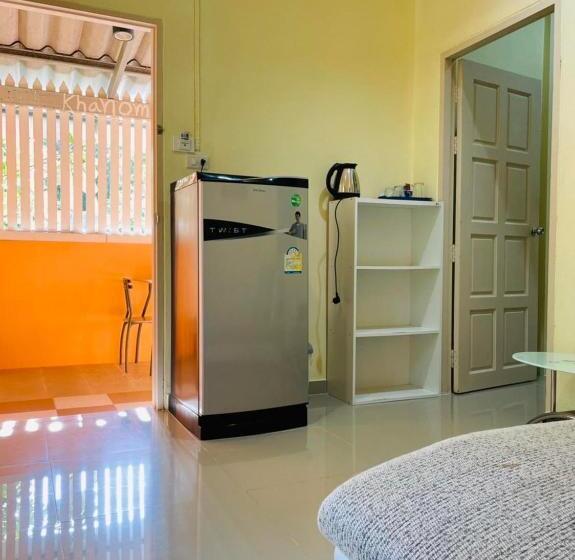 هتل Khanom Garden Suite