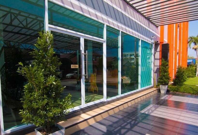 هتل The Premium Residence
