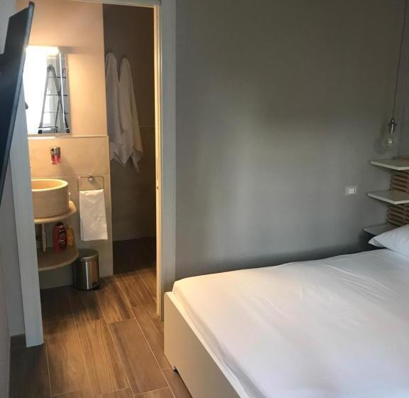 A.j. B&b