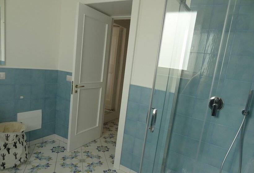 تختخواب و صبحانه Casa Niná