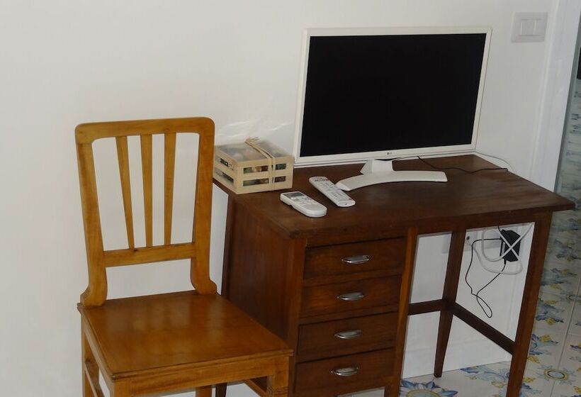 تختخواب و صبحانه Casa Niná