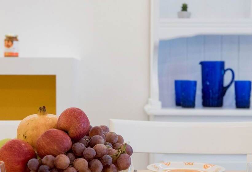 ベッドアンドブレックファースト Oikos Selinunte Guest House