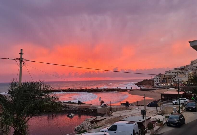 ベッドアンドブレックファースト Oikos Selinunte Guest House