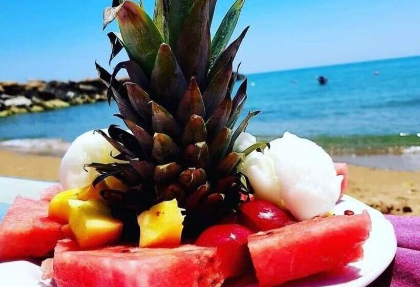 ベッドアンドブレックファースト Oikos Selinunte Guest House