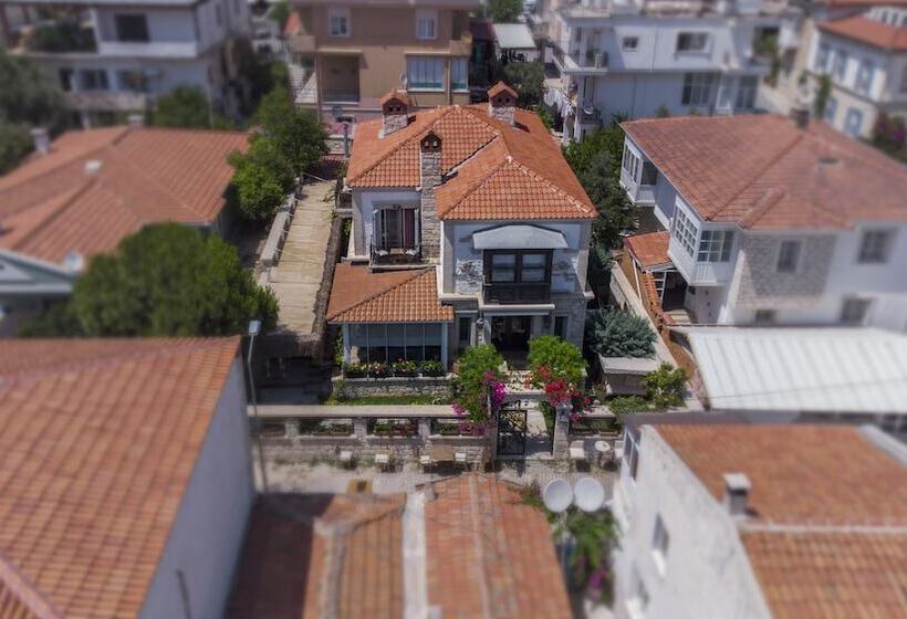 هتل Provence Mansion Alacati