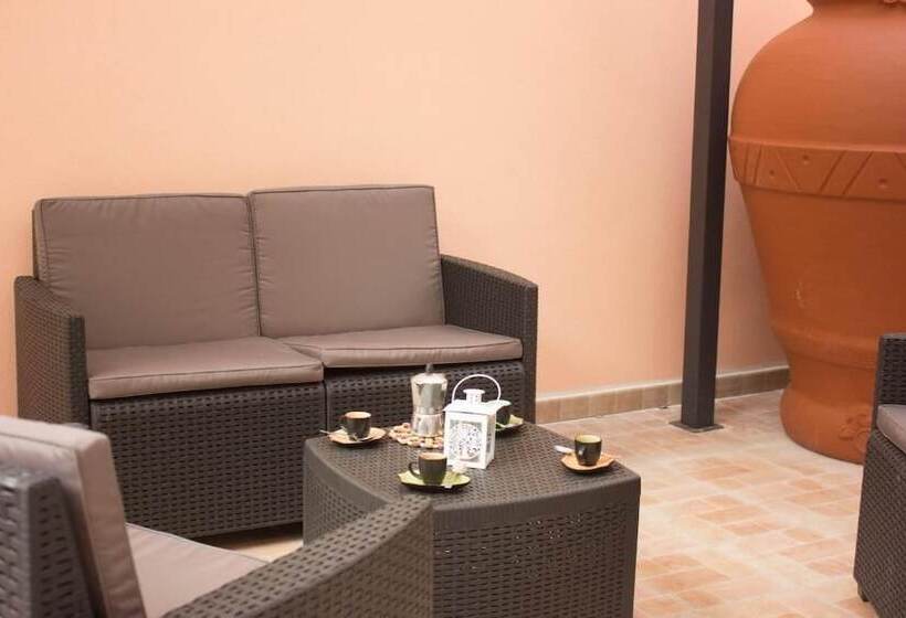 پانسیون Shardan Guest House