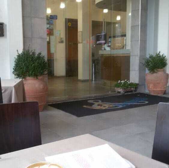 여관 Bed & Business