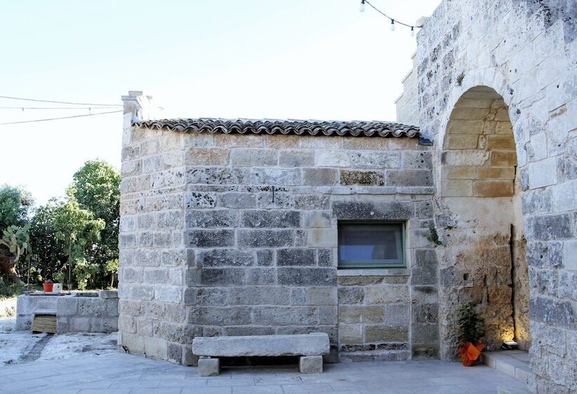 فندق ريفى Masseria Costa