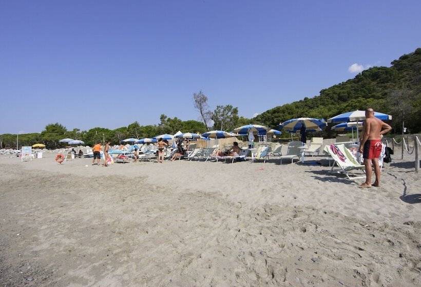هتل Villaggio Residence Torre Saracena   Campsite