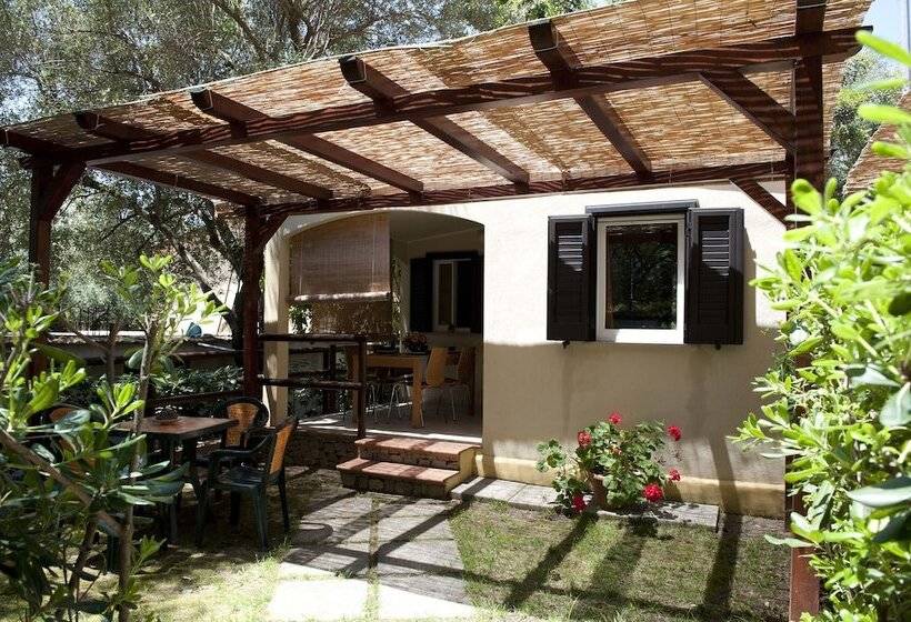 هتل Villaggio Residence Torre Saracena   Campsite