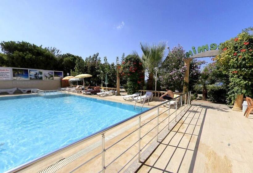 בית מלון כפרי Yasemin