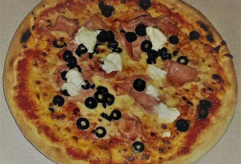 Victory Hotel Dermulo Di Predaia