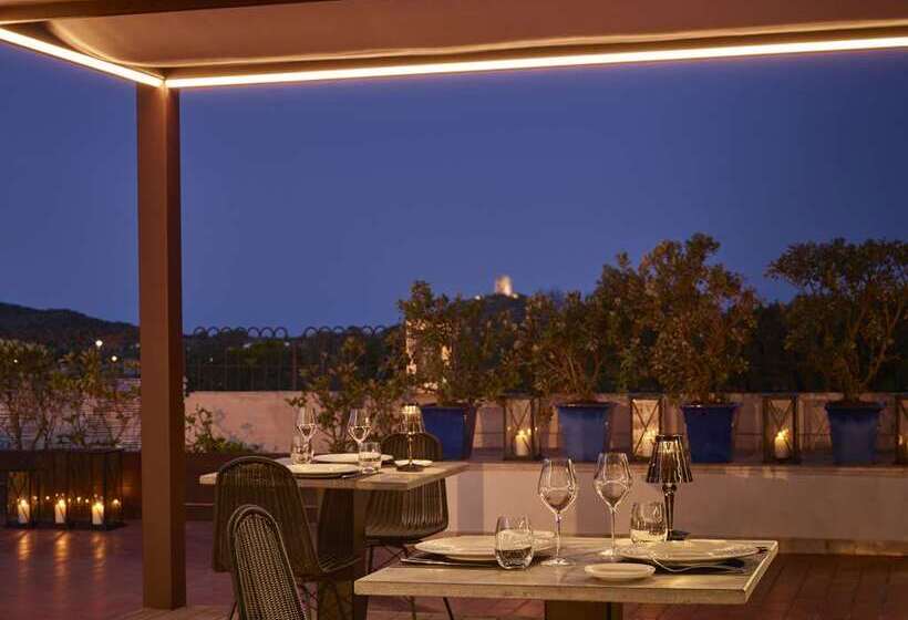 Отель Baia Di Chia Resort Sardinia, Curio Collection By Hilton