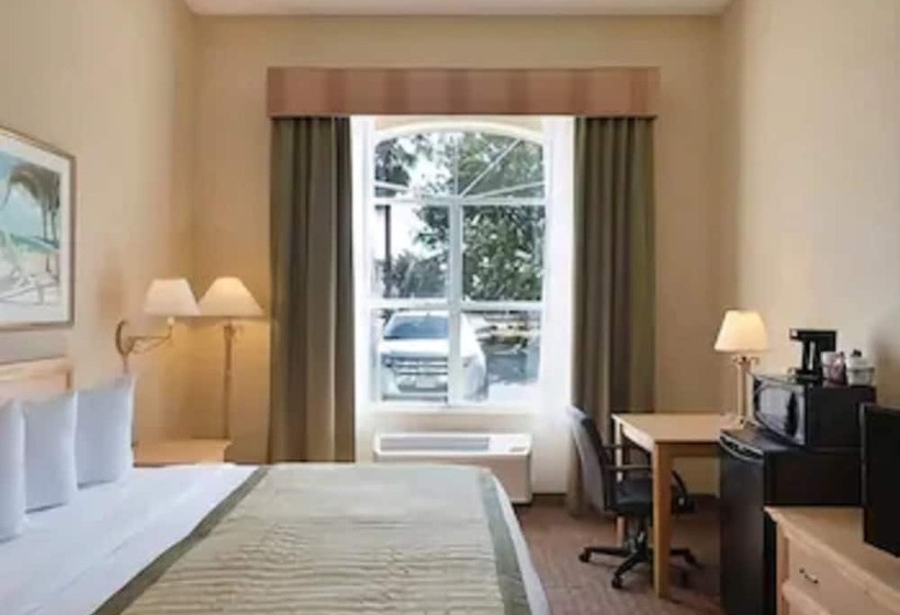 فندق Baymont By Wyndham Fort Myers Airport