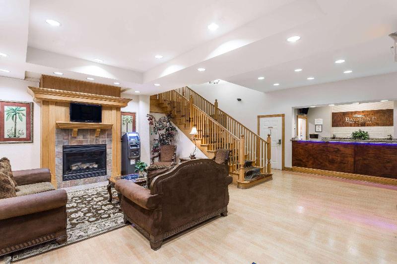 فندق Baymont By Wyndham Fort Myers Airport