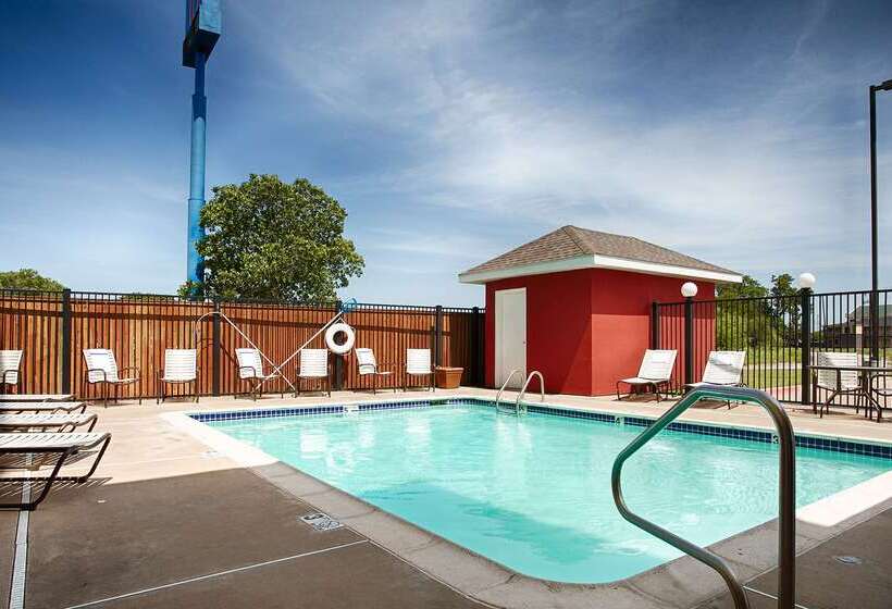 فندق Best Western Plus Waco North