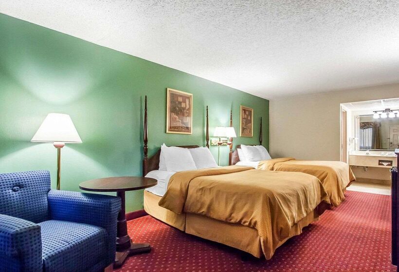 فندق Clarion Inn Branson
