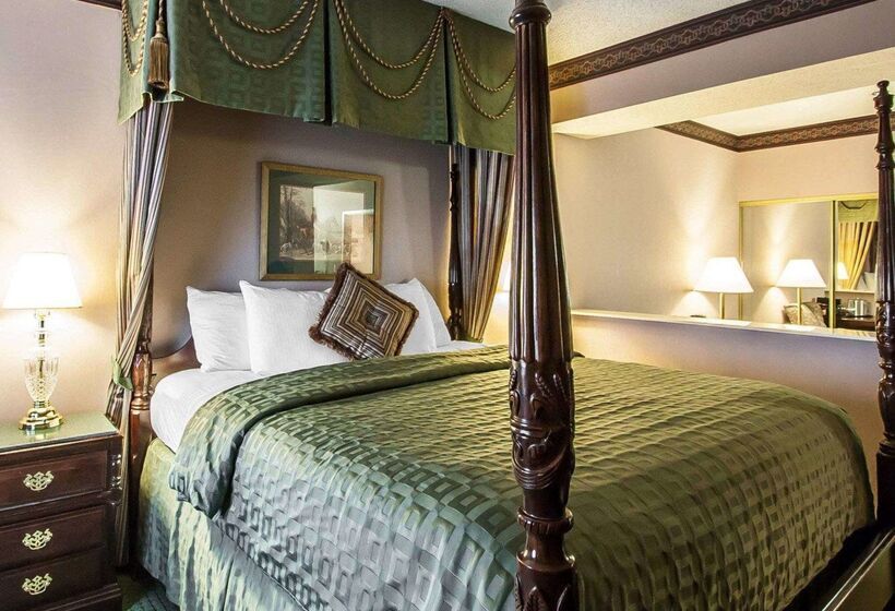 فندق Clarion Inn Branson