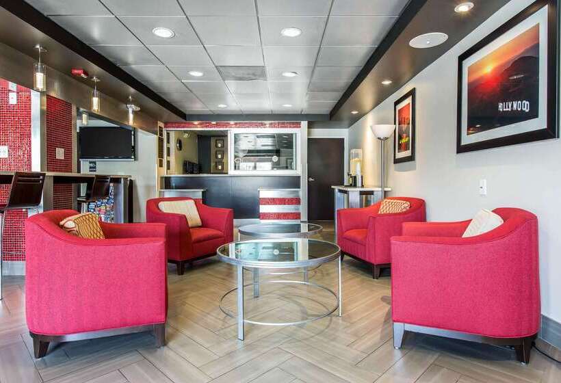 בית מלון כפרי Comfort Inn Los Angeles Near Hollywood