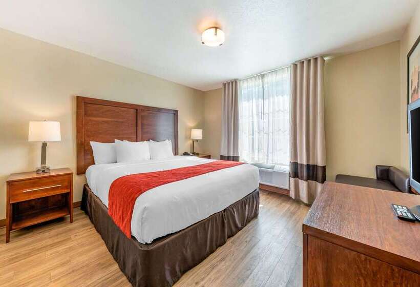 هتل Comfort Inn & Suites Lancaster Antelope Valley