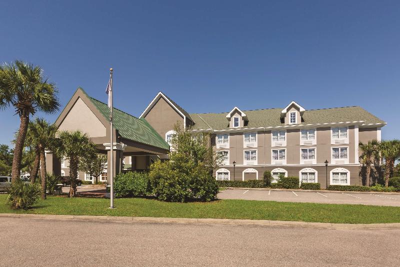 בית מלון כפרי Country Inn & Suites By Radisson, Beaufort West, Sc