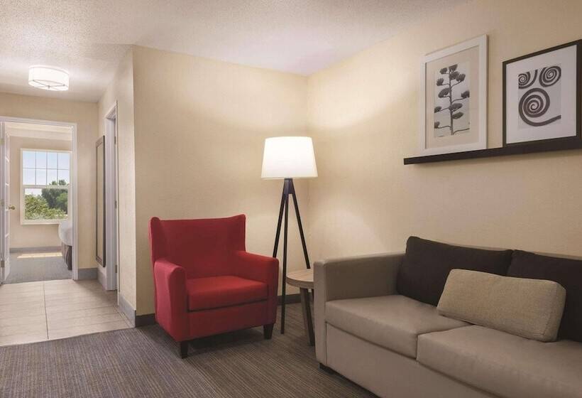 בית מלון כפרי Country Inn & Suites By Radisson, Cottage Grove, Mn