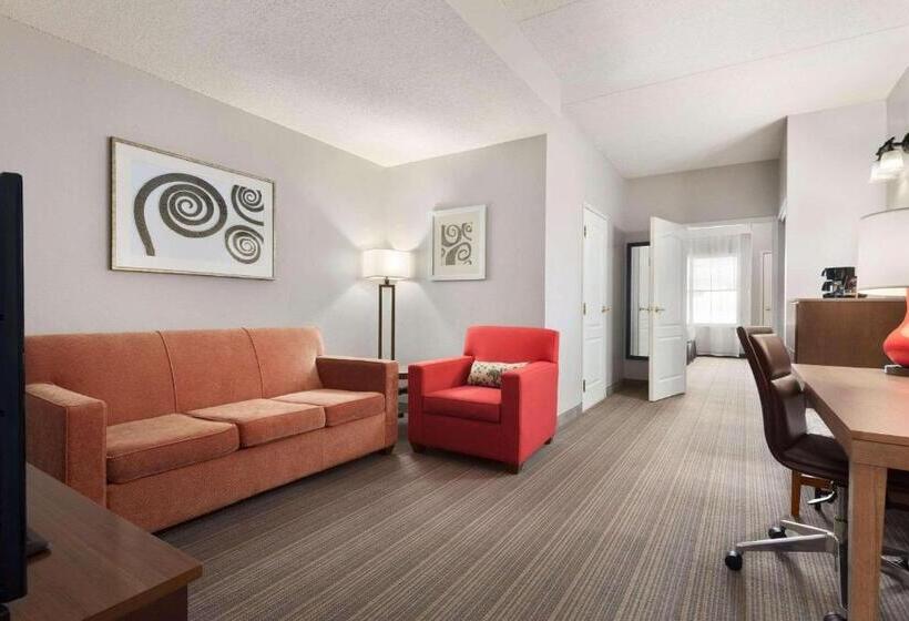 هتل Country Inn & Suites By Radisson, Duluth North, Mn