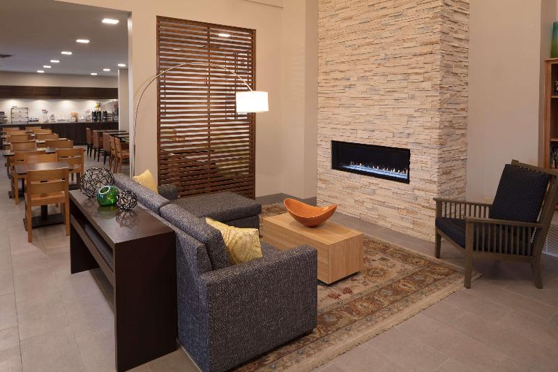 هتل Country Inn & Suites By Radisson, Galena, Il