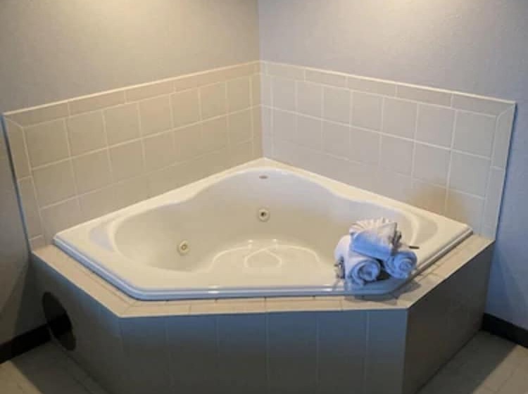 هتل Country Inn & Suites By Radisson, Galena, Il