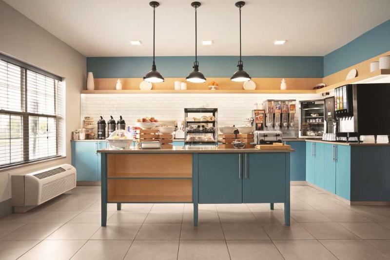 هتل Country Inn & Suites By Radisson, Moline Airport, Il