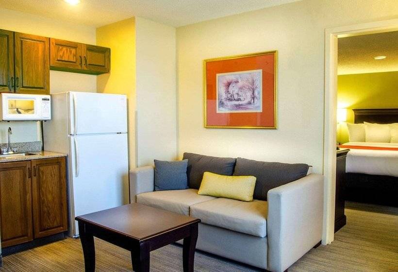 هتل Country Inn & Suites By Radisson, Tuscaloosa, Al