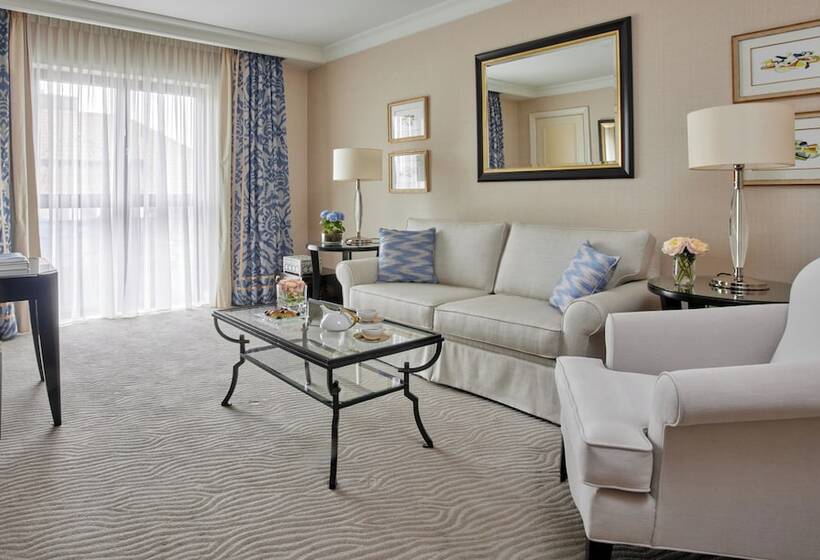 Four Seasons Hotel Prague