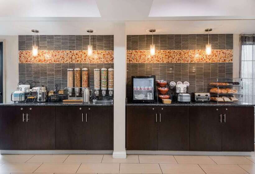 ホテル La Quinta Inn & Suites   New River Gorge National Park