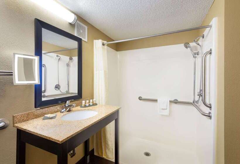 ホテル La Quinta Inn & Suites   New River Gorge National Park