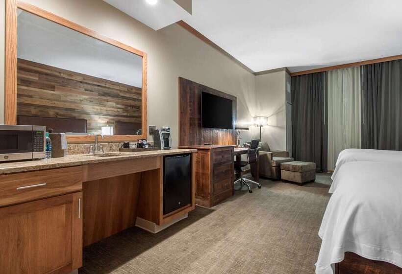 Norfolk Lodge & Suites, Ascend Hotel Collection