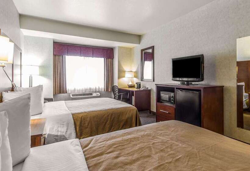 هتل Quality Inn