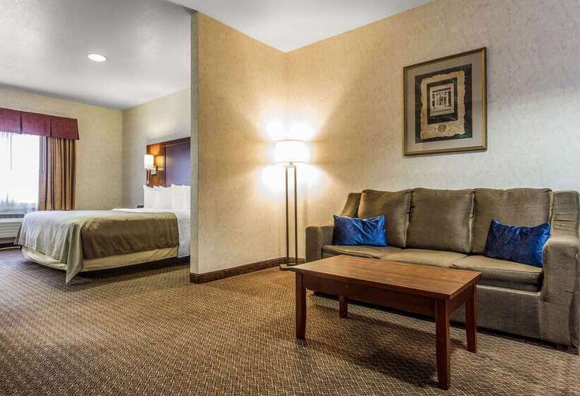 هتل Quality Inn