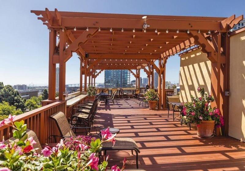 هتل Worldmark San Diego   Balboa Park