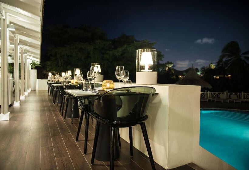 Papagayo Beach Resort