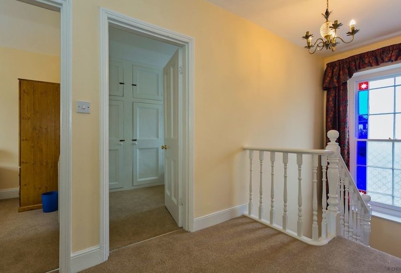 Braunton Fairholme 4 Bedrooms