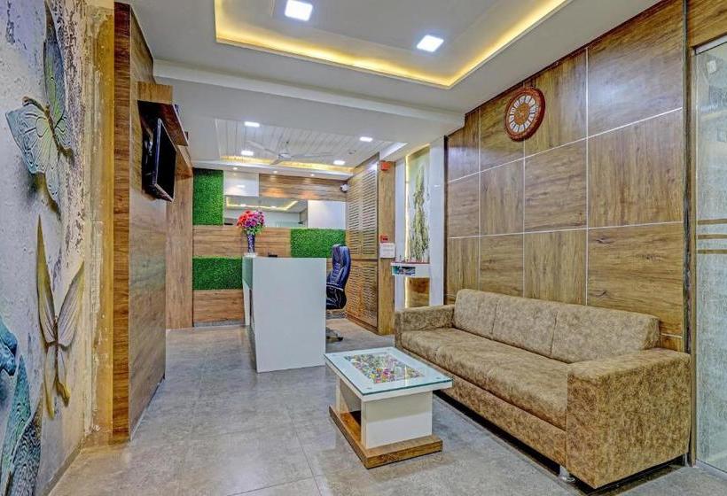 호텔 Oyo 75791  Shree Pashupati Inn