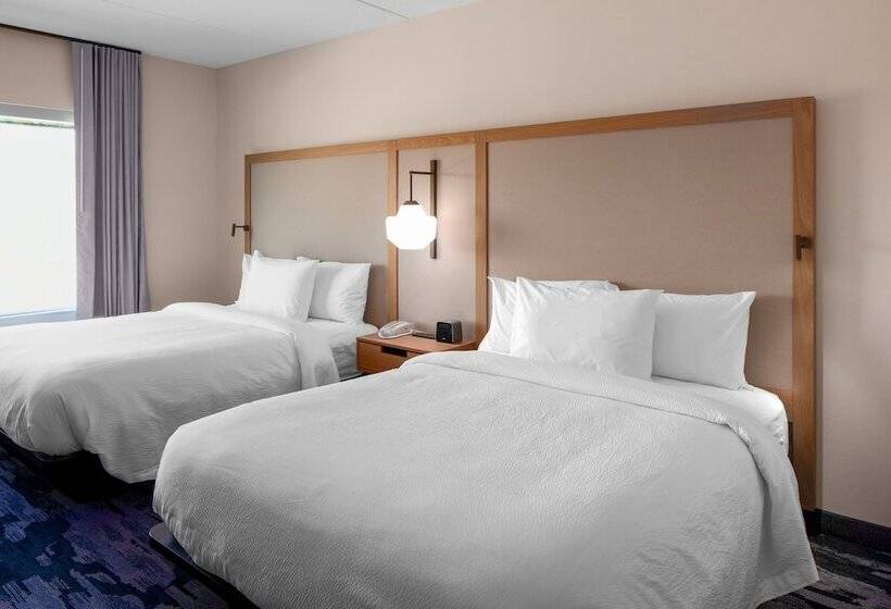 Отель Fairfield By Marriott Inn & Suites Somerset