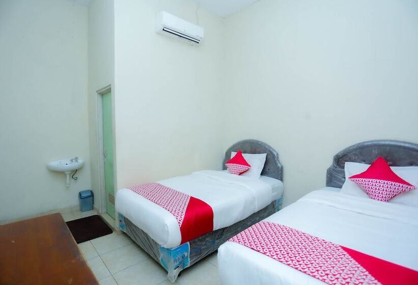 هتل Penginapan Mba Ros