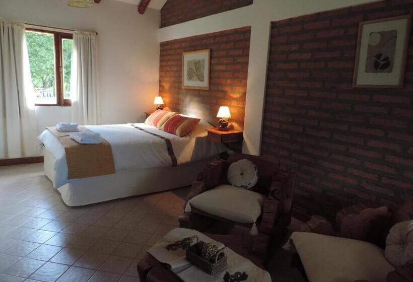 הוסטל Hosteria El Hoyo