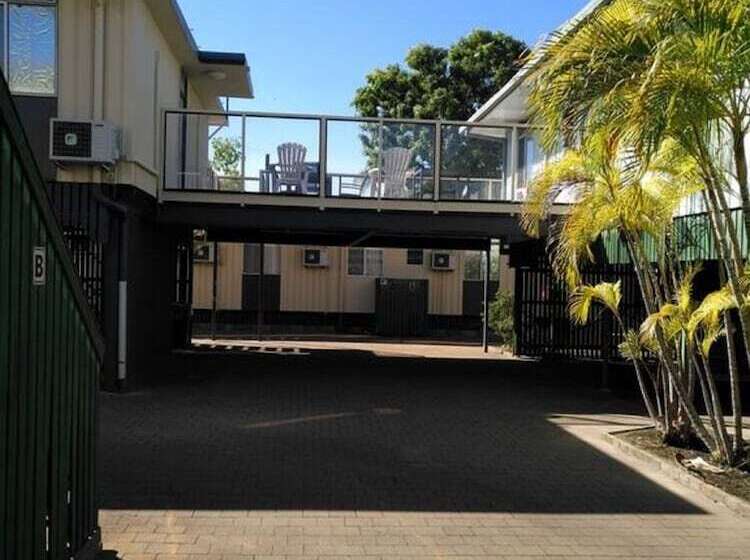 فندق Irish Club Accommodation