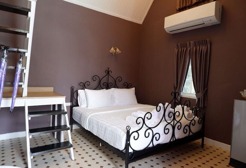 هتل Tomangoh Vintage Resort