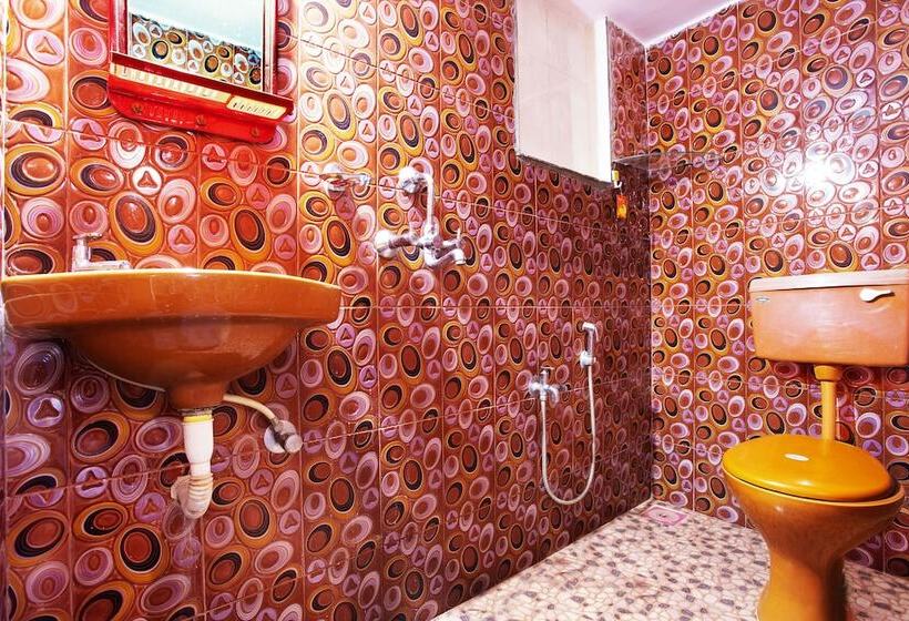 پانسیون Santana Guest House