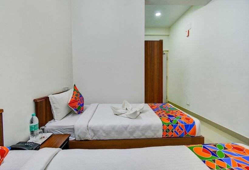 هتل Fabexpress Pas Residency   Nr Marina Beach & Mahatma Gandhi Monument